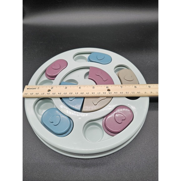 Sliding Door Dog Puzzle Toy Feeder - Picture 4 of 5